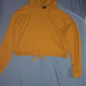 Derek heart size M light crop hoodie